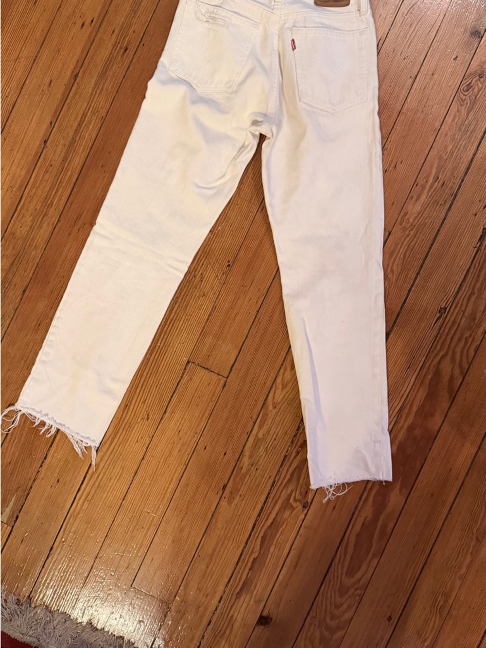 Levi's Premium Wedgie Straight White Distressed Straight Leg Jeans - Picture 5 of 8